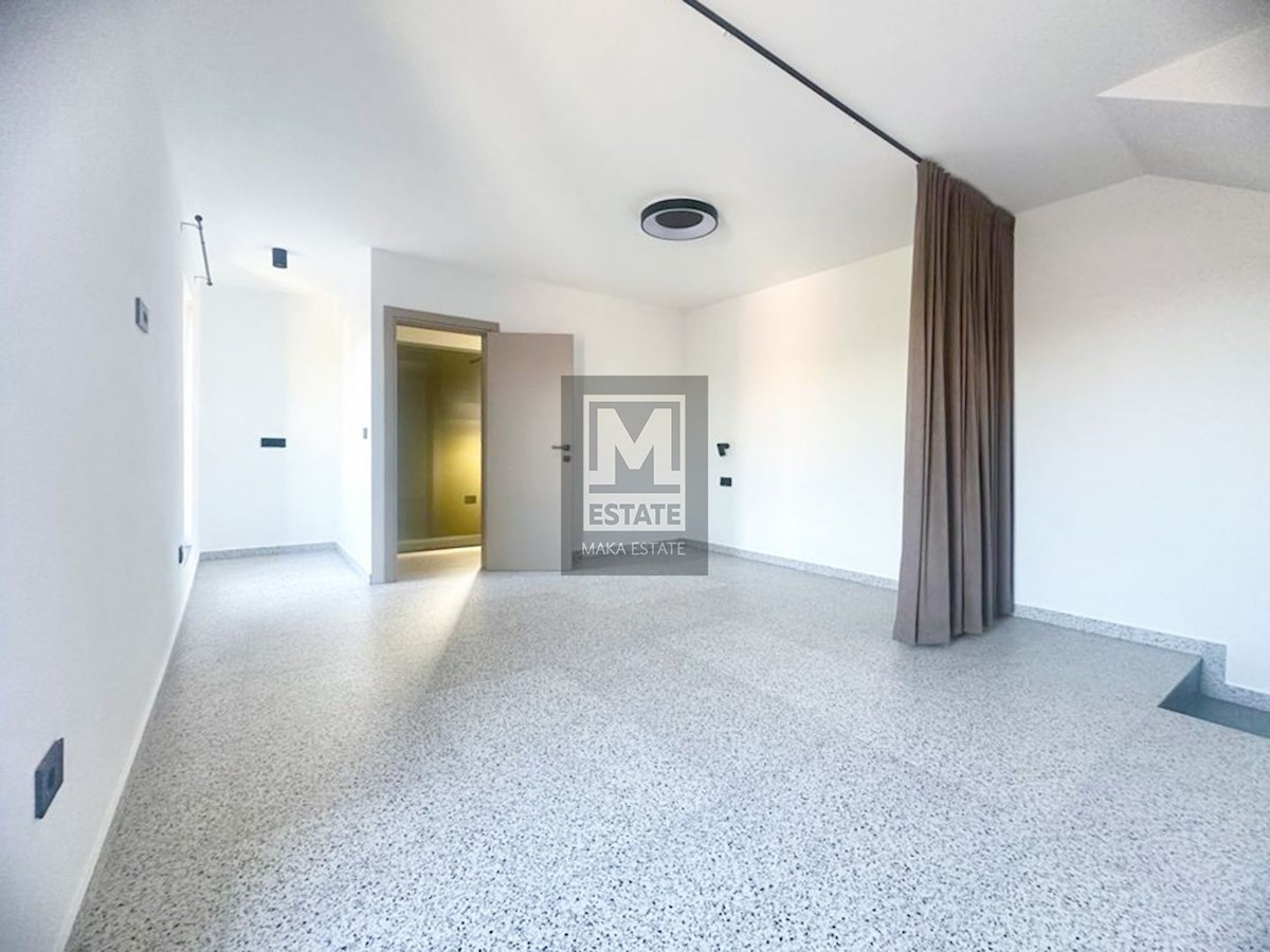 Casa In vendita - Istarska Poreč - foto 4/14