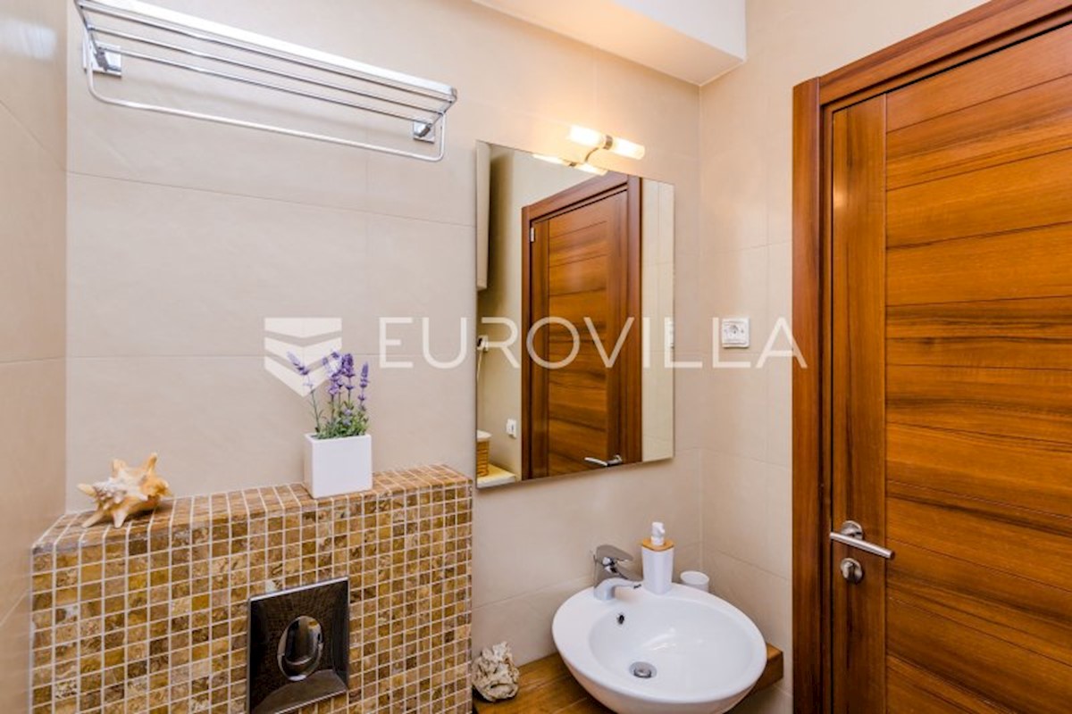 Flat For sale - DUBROVAČKO-NERETVANSKA DUBROVNIK