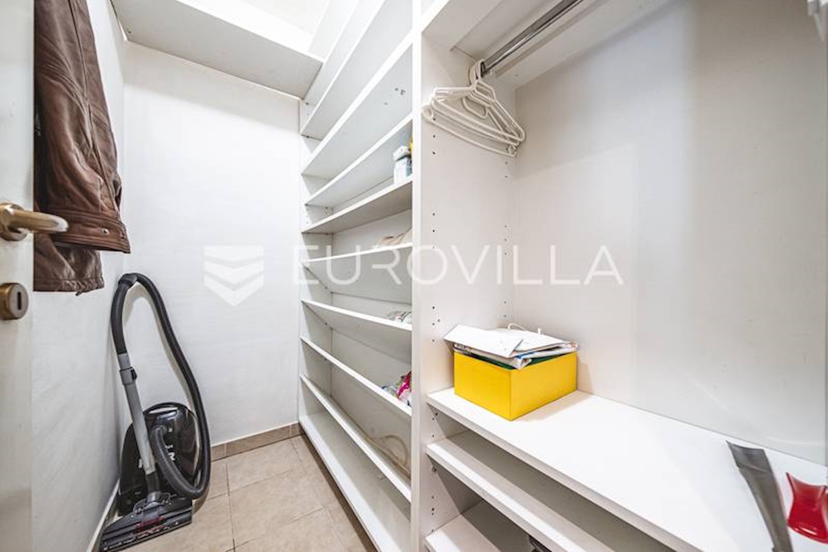 Appartement À louer - GRAD ZAGREB ZAGREB