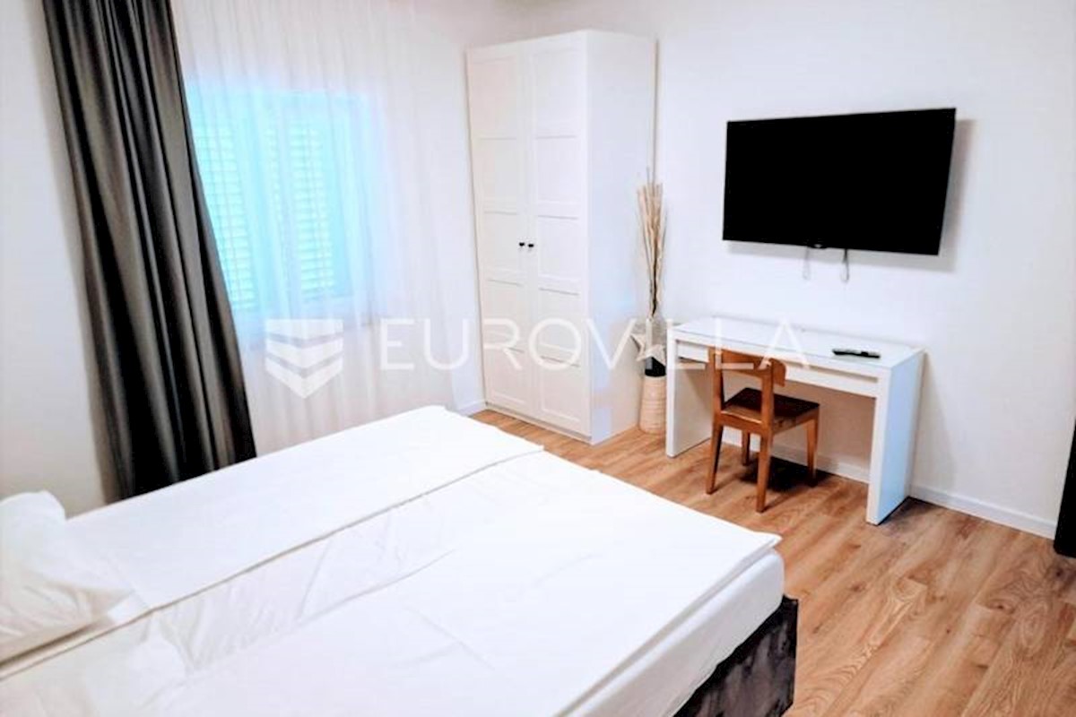 Flat For rent - SPLITSKO-DALMATINSKA TROGIR