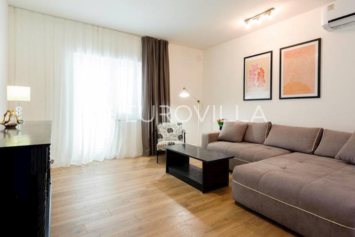 Flat For rent - SPLITSKO-DALMATINSKA TROGIR