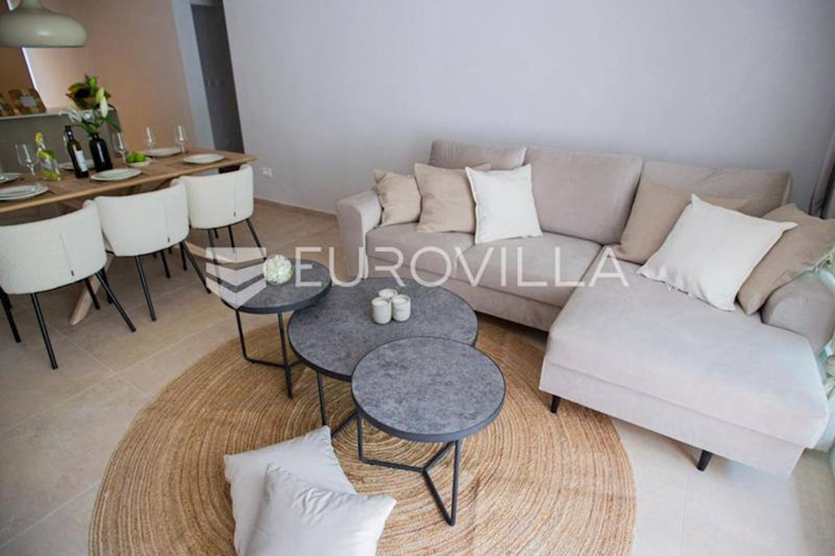 Appartement À louer - SPLITSKO-DALMATINSKA SPLIT