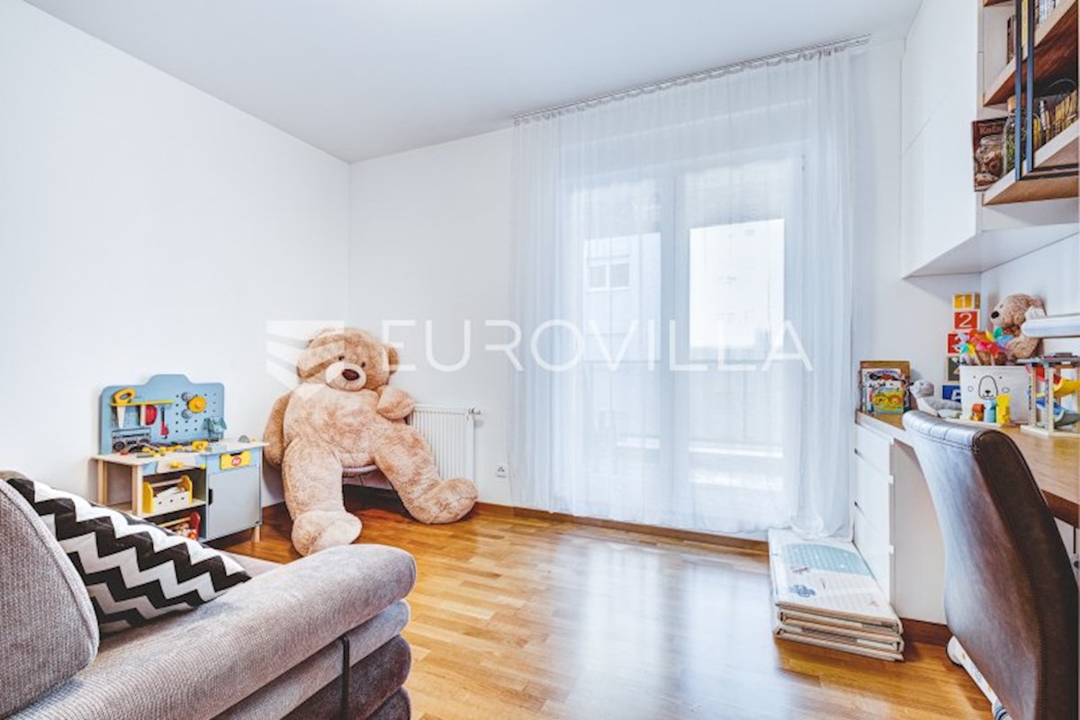 Apartmán Na predaj - GRAD ZAGREB ZAGREB