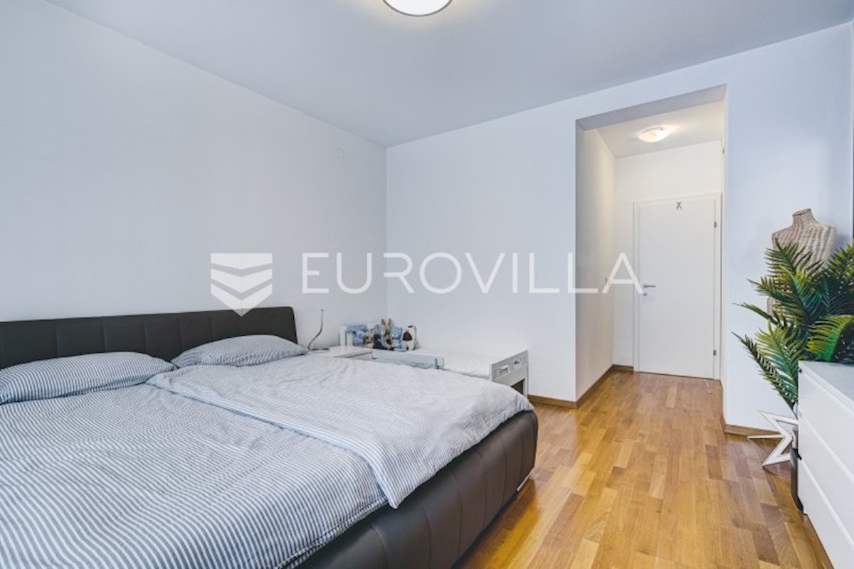 Apartmán Na predaj - GRAD ZAGREB ZAGREB