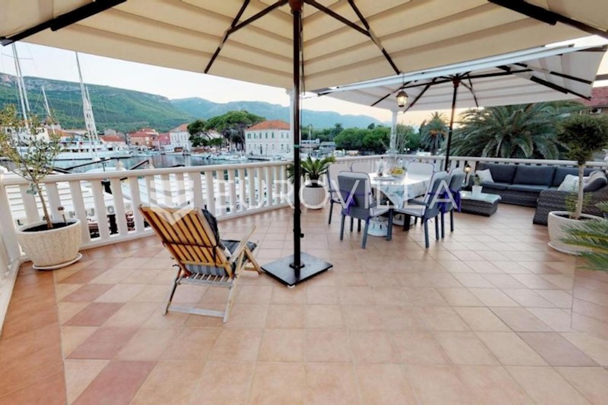 House For sale - SPLITSKO-DALMATINSKA HVAR