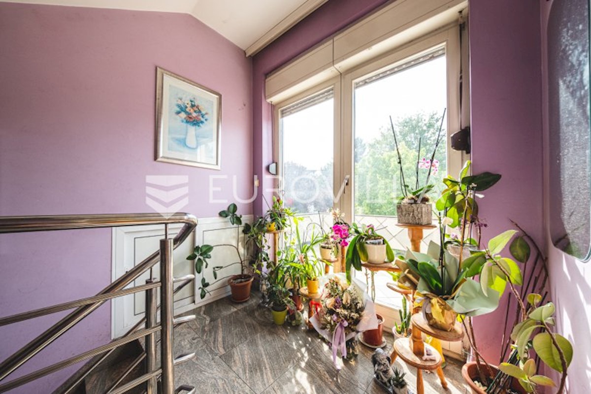 Maison À vendre - GRAD ZAGREB ZAGREB