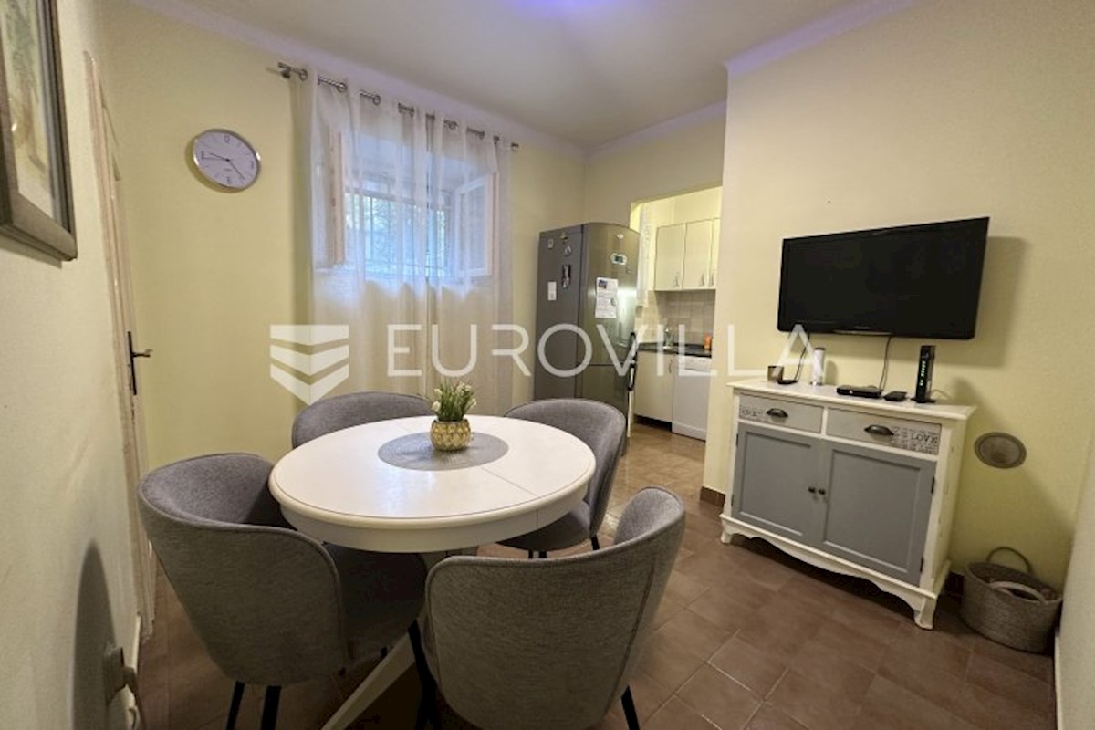 Appartement À vendre - SPLITSKO-DALMATINSKA SPLIT