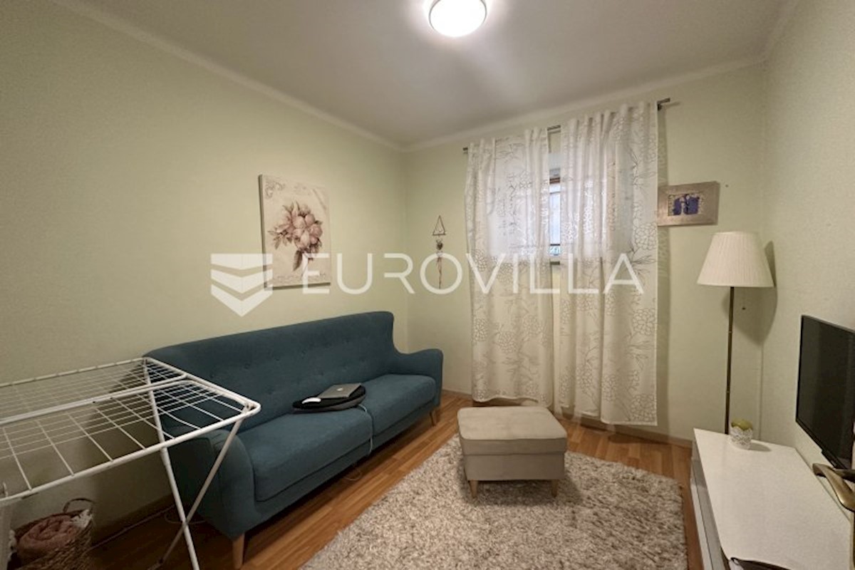 Appartement À vendre - SPLITSKO-DALMATINSKA SPLIT