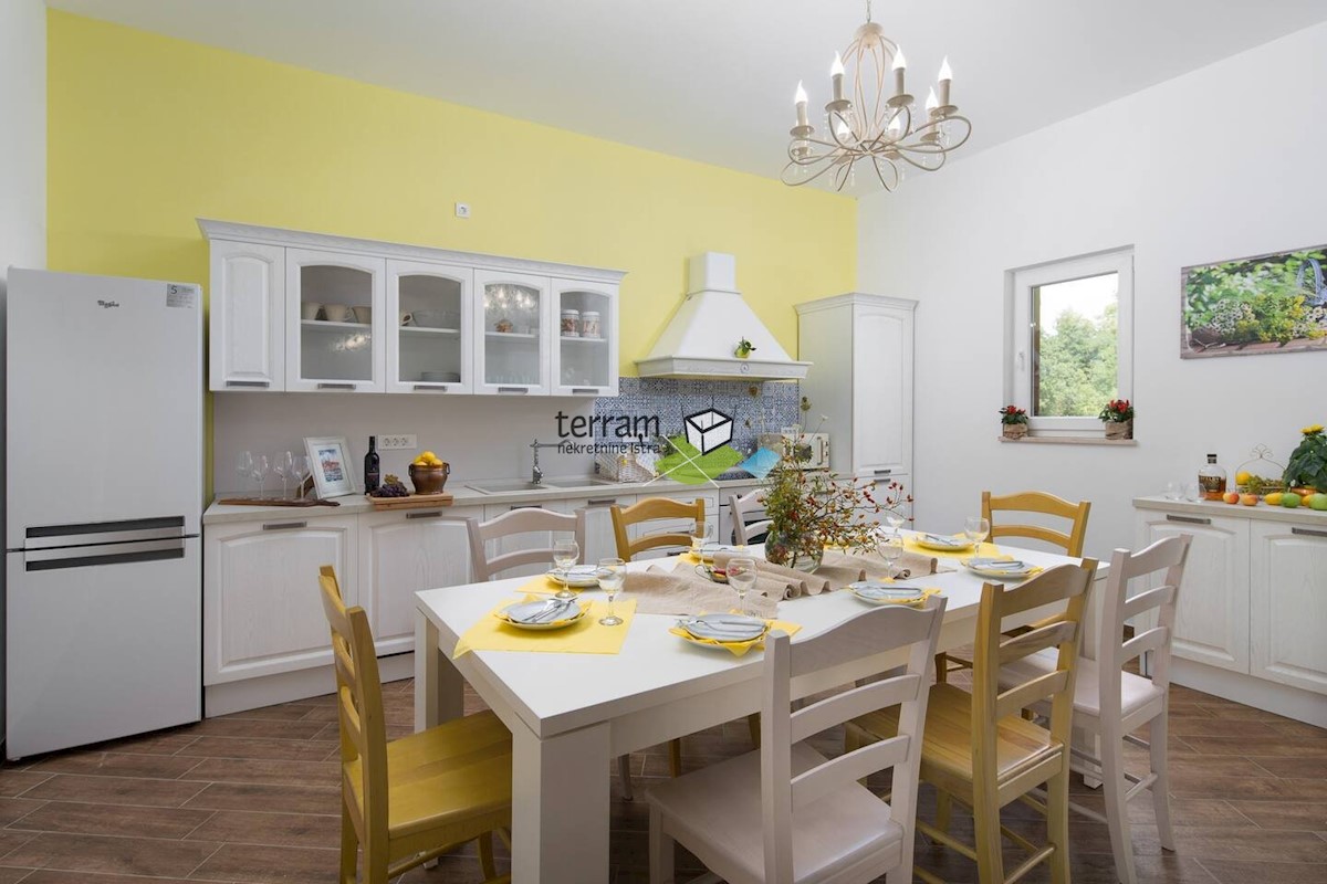 Haus Zu verkaufen - ISTARSKA SVETVINČENAT