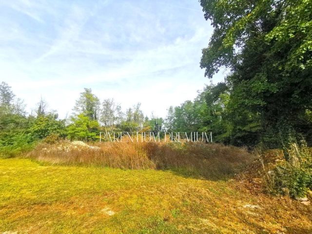 Pozemek na prodej 1515 m² – Tinjan