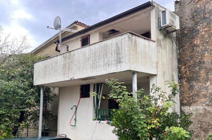 Dom na sprzedaż 240 m² – Baška