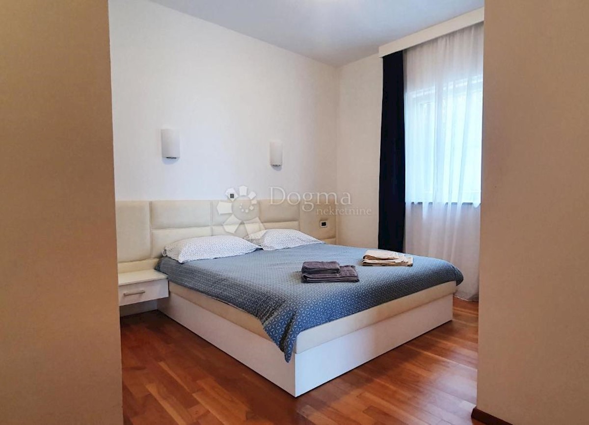 Flat For sale - LIČKO-SENJSKA SENJ