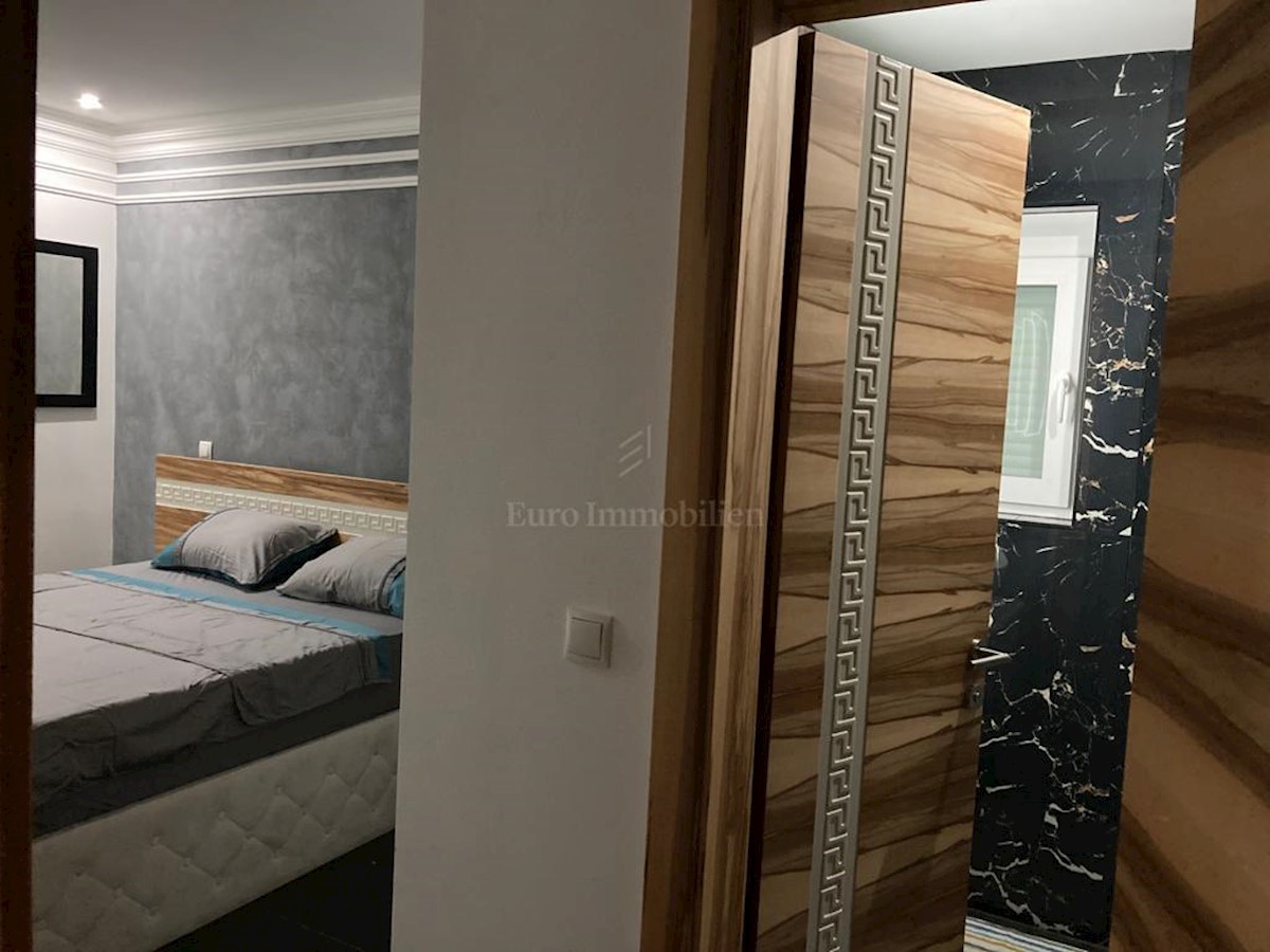 House For sale - PRIMORSKO-GORANSKA CRIKVENICA