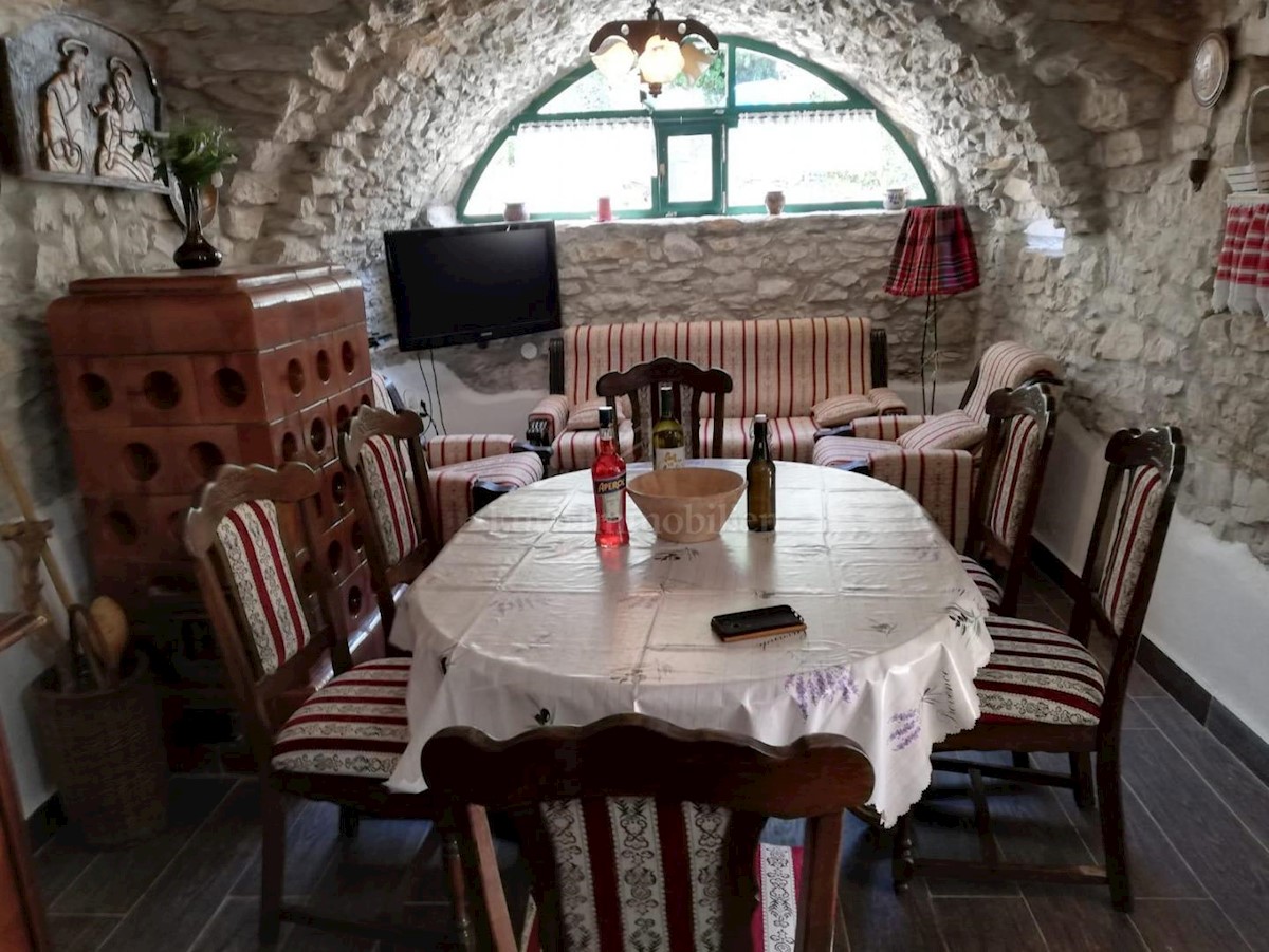 Haus Zu verkaufen - PRIMORSKO-GORANSKA VINODOLSKA OPĆINA