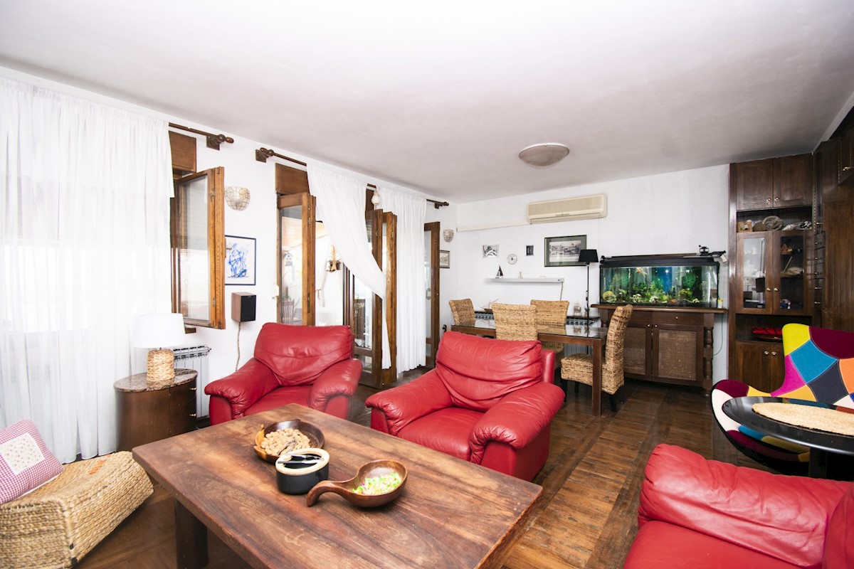 Apartment Zu verkaufen - ŠIBENSKO-KNINSKA ŠIBENIK