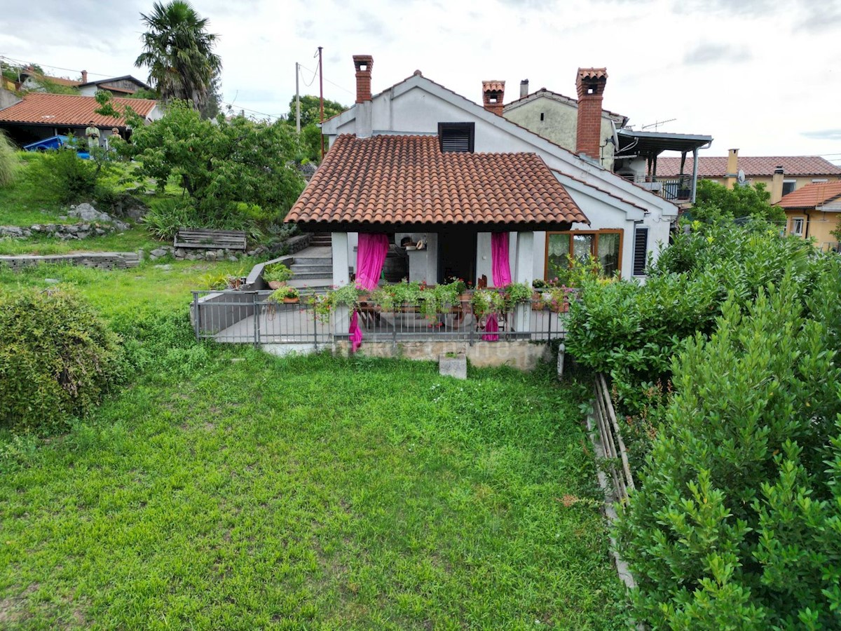Dom Na sprzedaż - PRIMORSKO-GORANSKA KASTAV