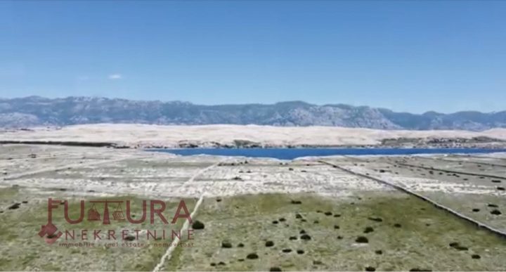 Terreno in vendita 50000 m² – Kolan