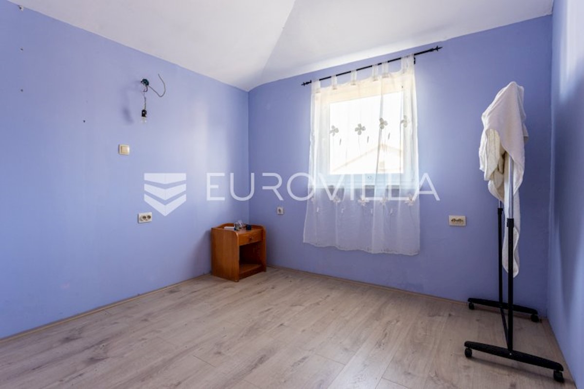 Casa In vendita - SPLITSKO-DALMATINSKA STARI GRAD