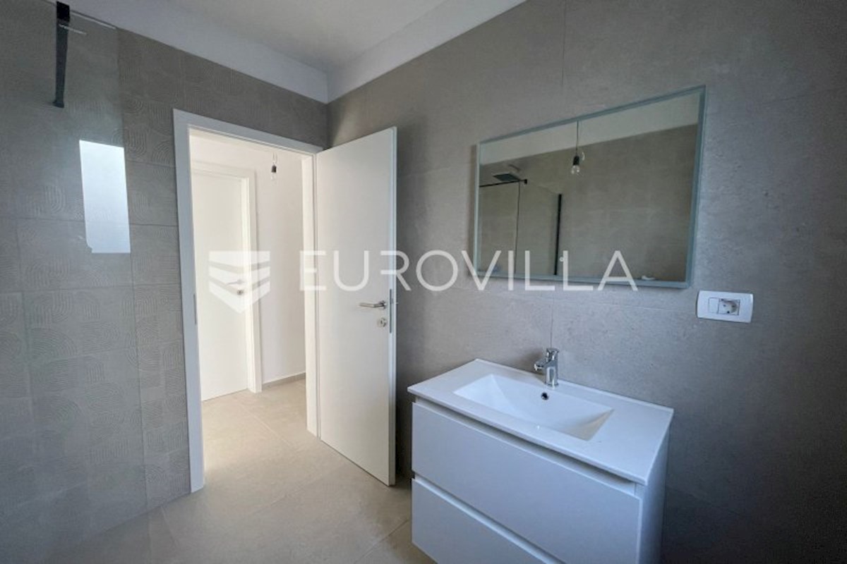 Flat For sale - ISTARSKA TAR-VABRIGA