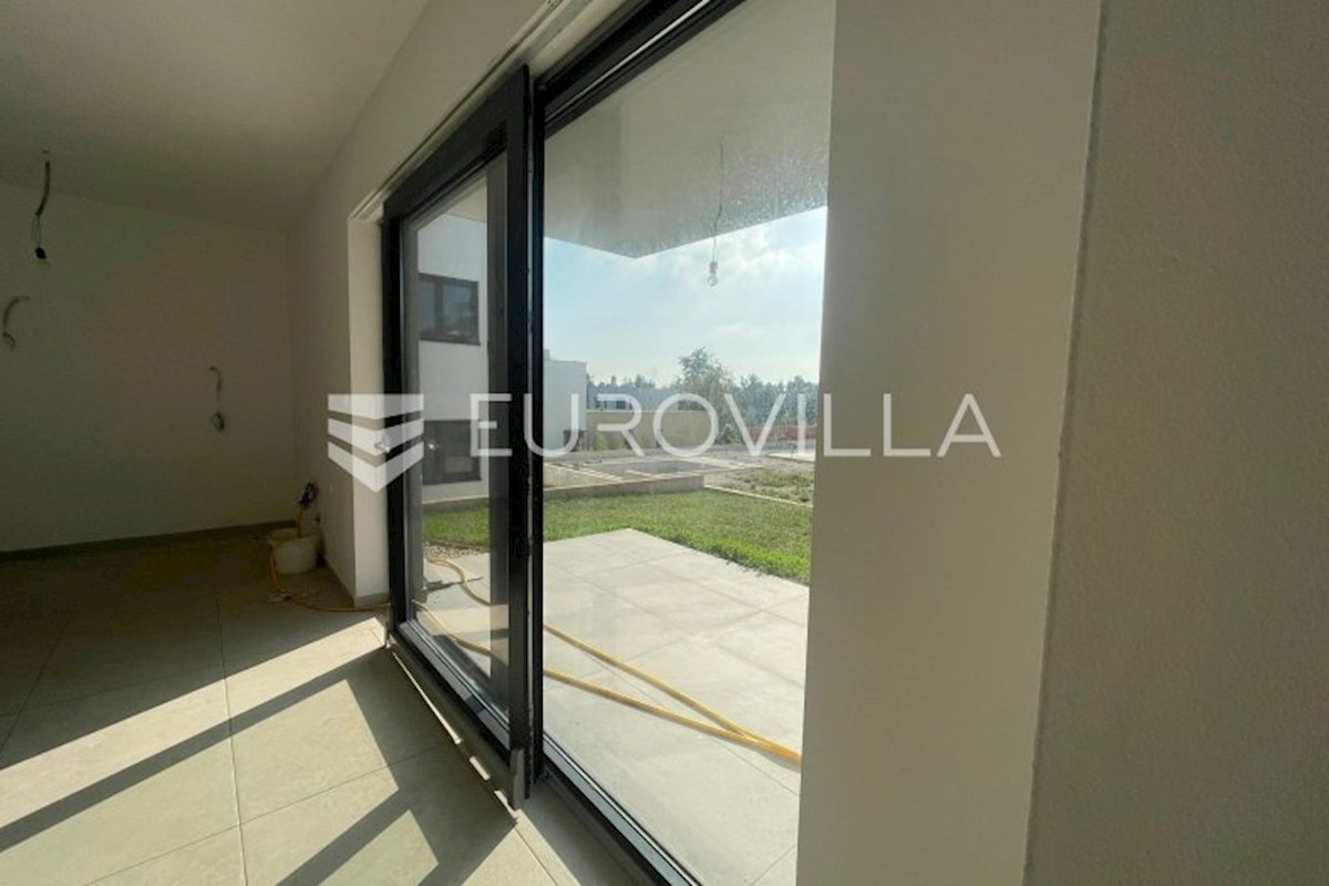 Flat For sale - ISTARSKA TAR-VABRIGA