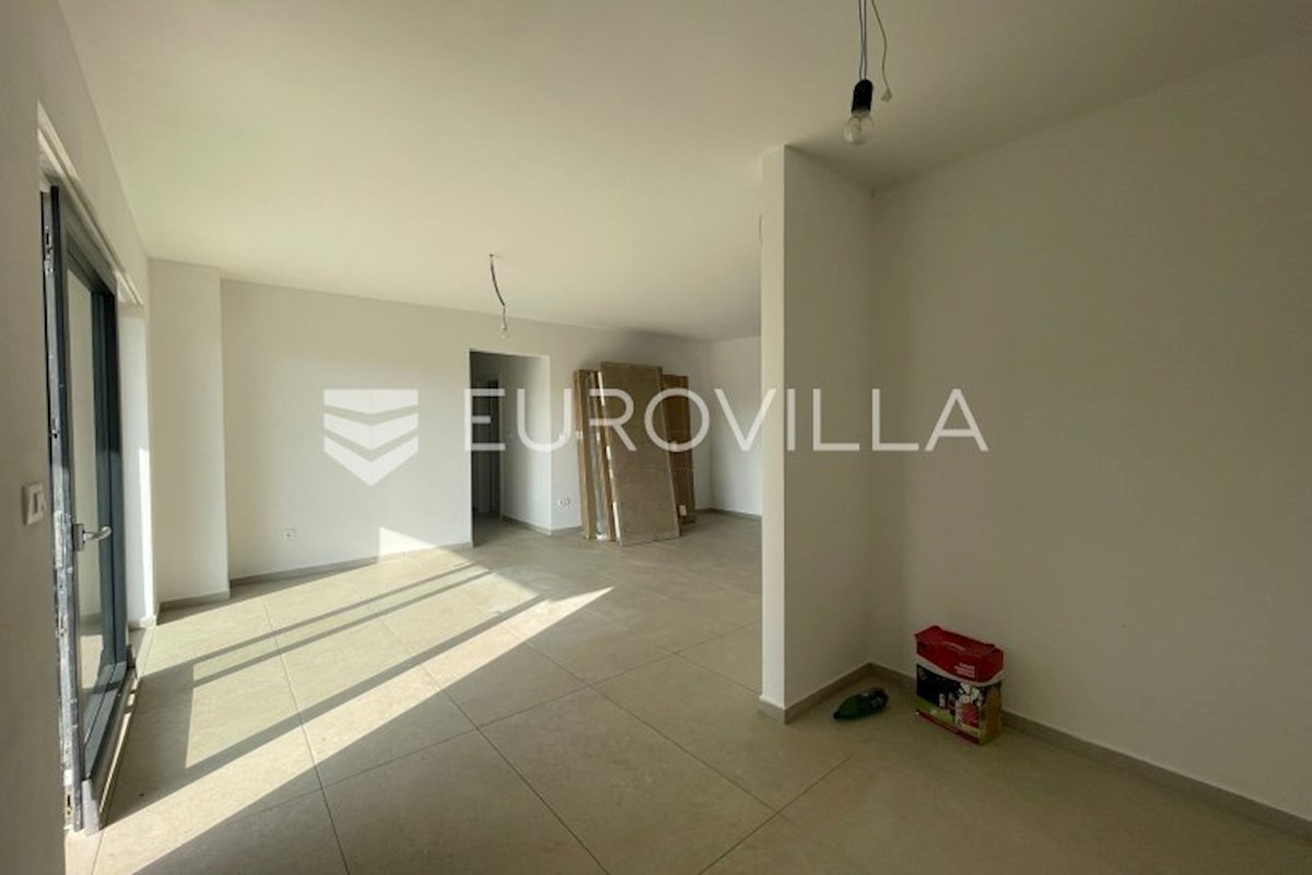 Flat For sale - ISTARSKA TAR-VABRIGA