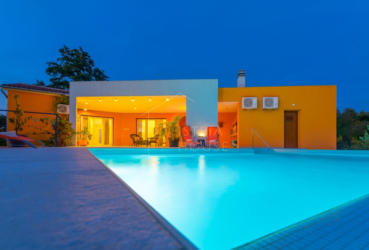 Haus Zu verkaufen - Istarska Svetvinčenat - foto 1/21
