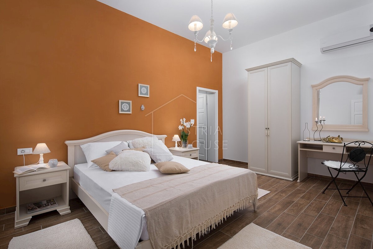 Haus Zu verkaufen - ISTARSKA SVETVINČENAT