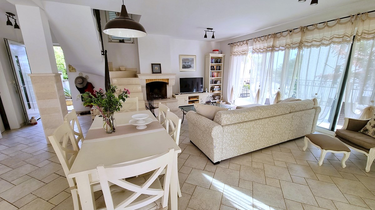 House For sale - SPLITSKO-DALMATINSKA HVAR