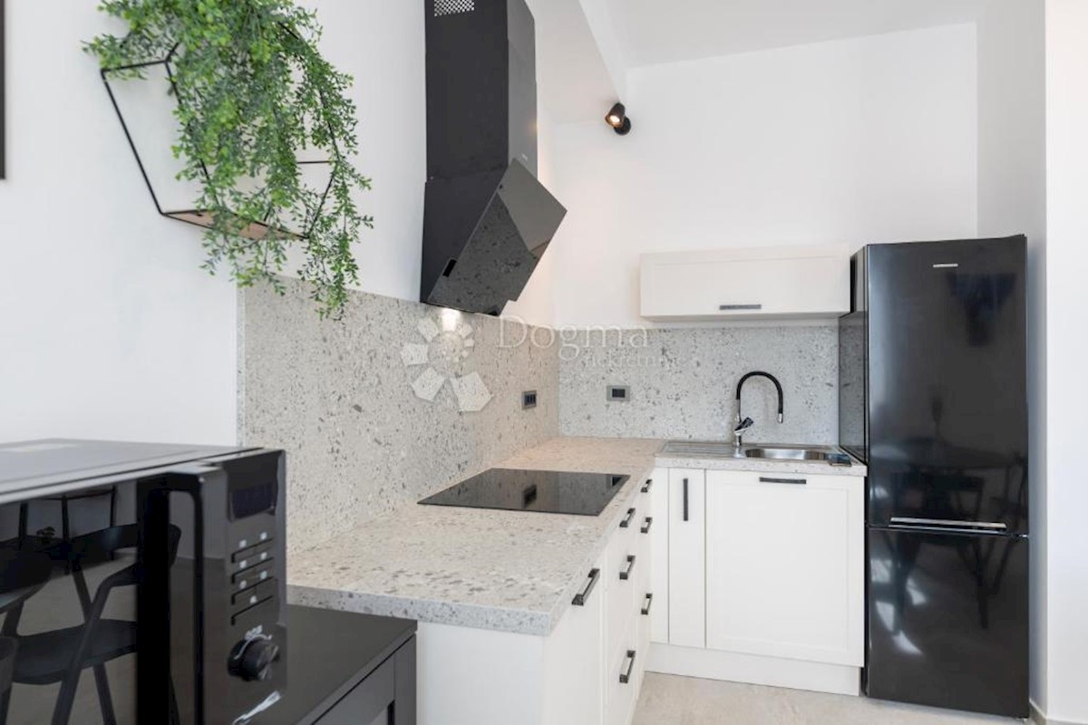 Apartment Zu verkaufen - Istarska Poreč - foto 2/12