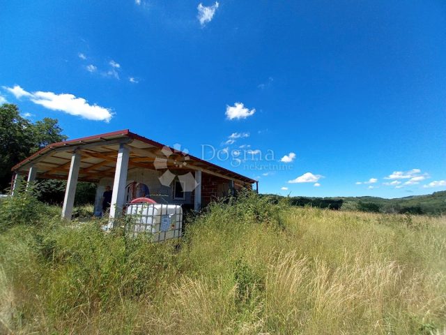 Zemljište na prodaju 30614 m² – Nova Vas
