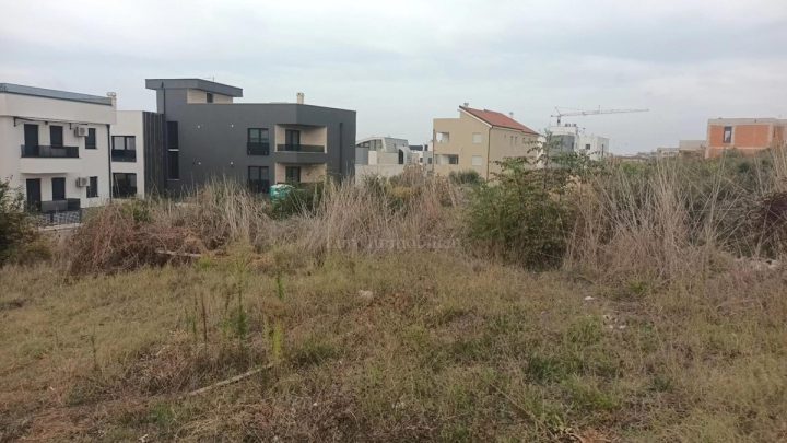 Parcela na predaj 2146 m² – Zadar