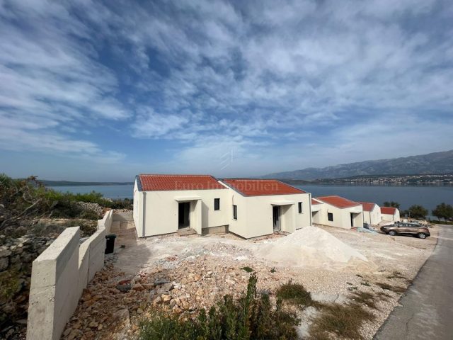 Kuća na prodaju 81 m² – Novigrad