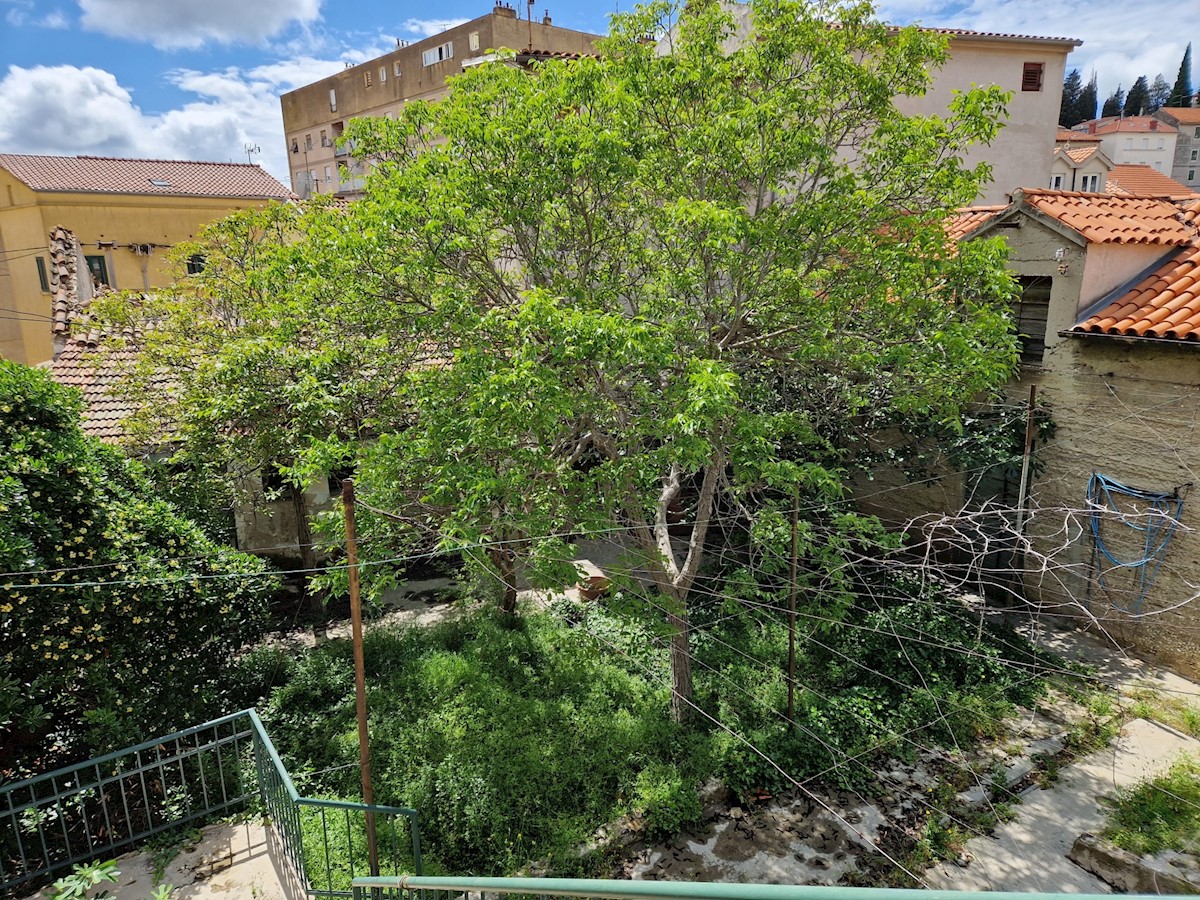 Kuća Na prodaju - ŠIBENSKO-KNINSKA ŠIBENIK