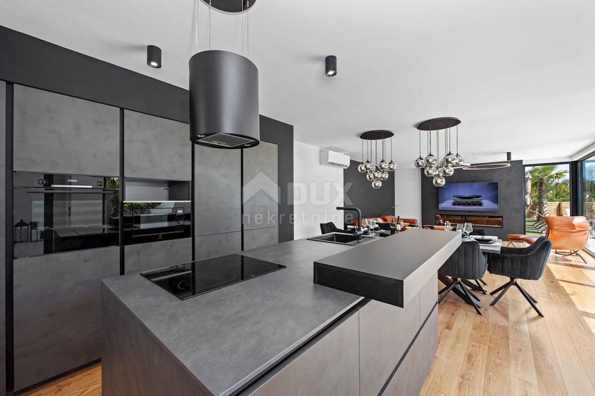 House For sale - ISTARSKA MEDULIN