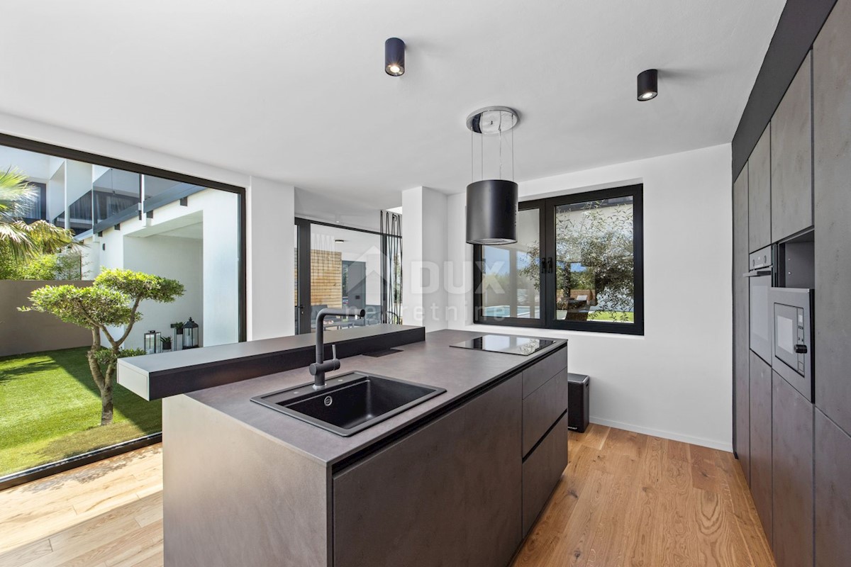 House For sale - ISTARSKA MEDULIN