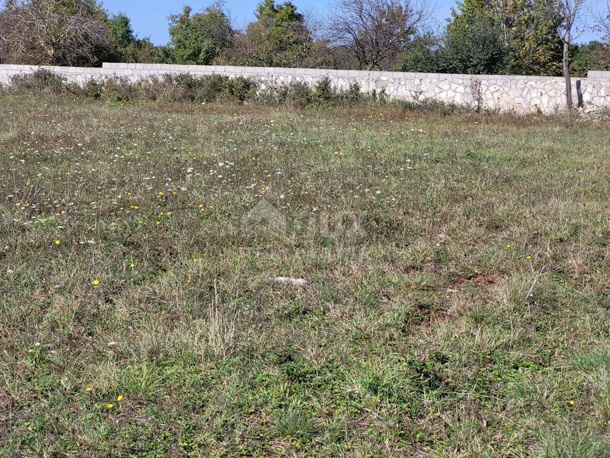 Land For sale - ISTARSKA ŽMINJ