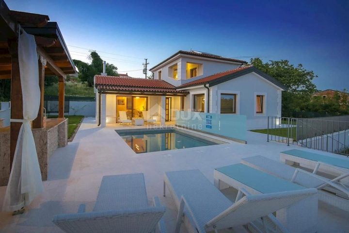 Kuća na prodaju 203 m² – Nova Vas