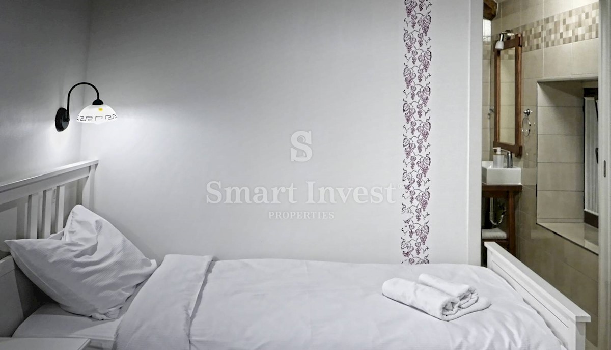 Business premises For sale - ISTARSKA MOTOVUN