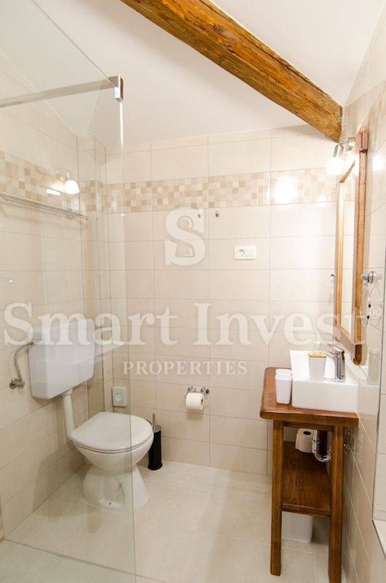 Business premises For sale - ISTARSKA MOTOVUN