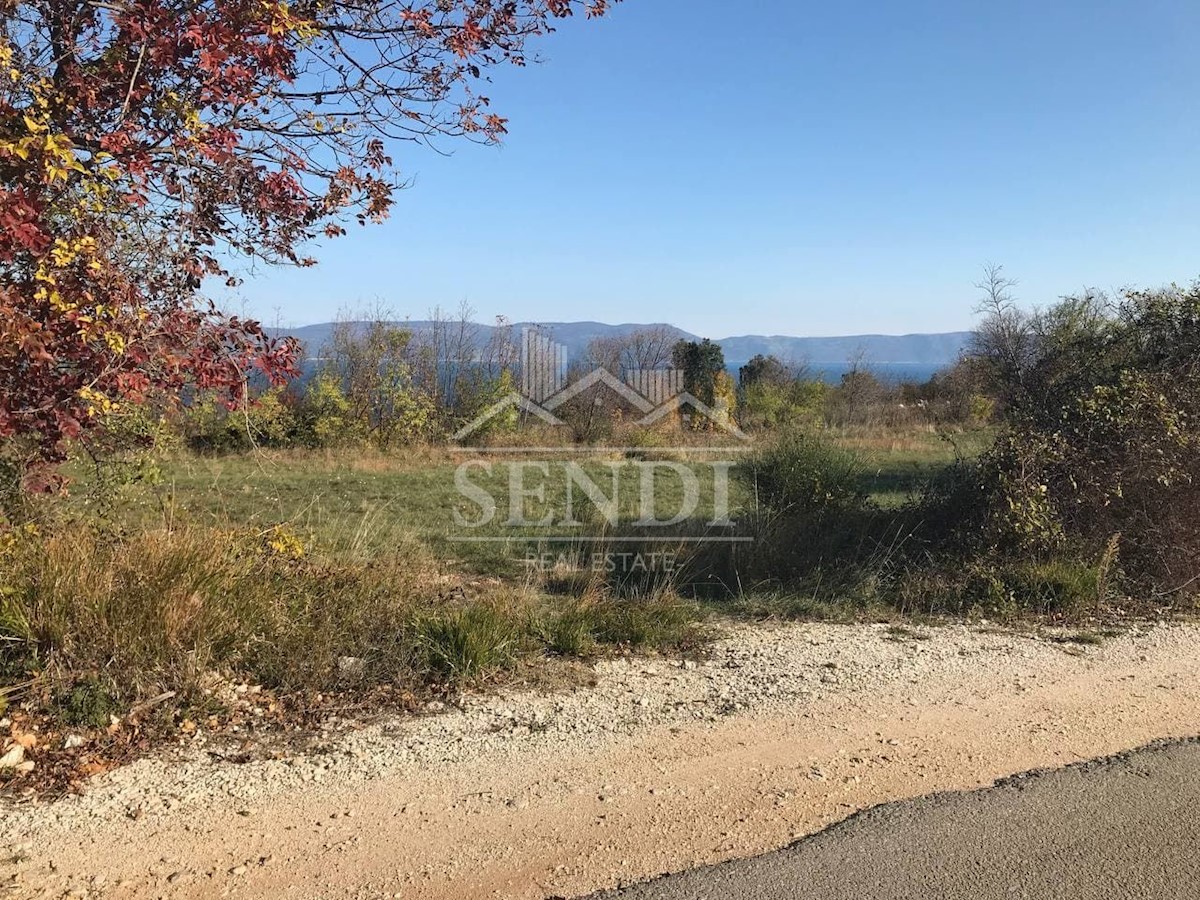 Land For sale - ISTARSKA RAŠA