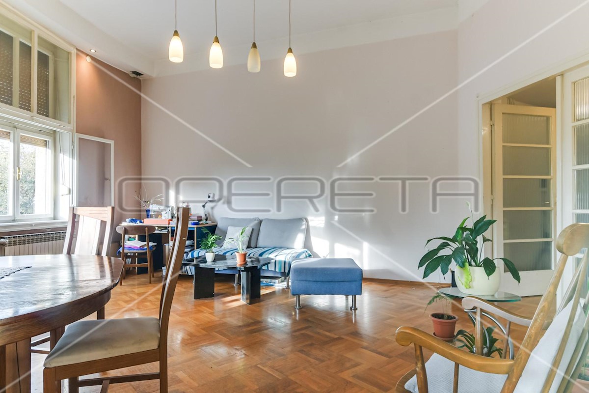 Flat For sale - KARLOVAČKA KARLOVAC