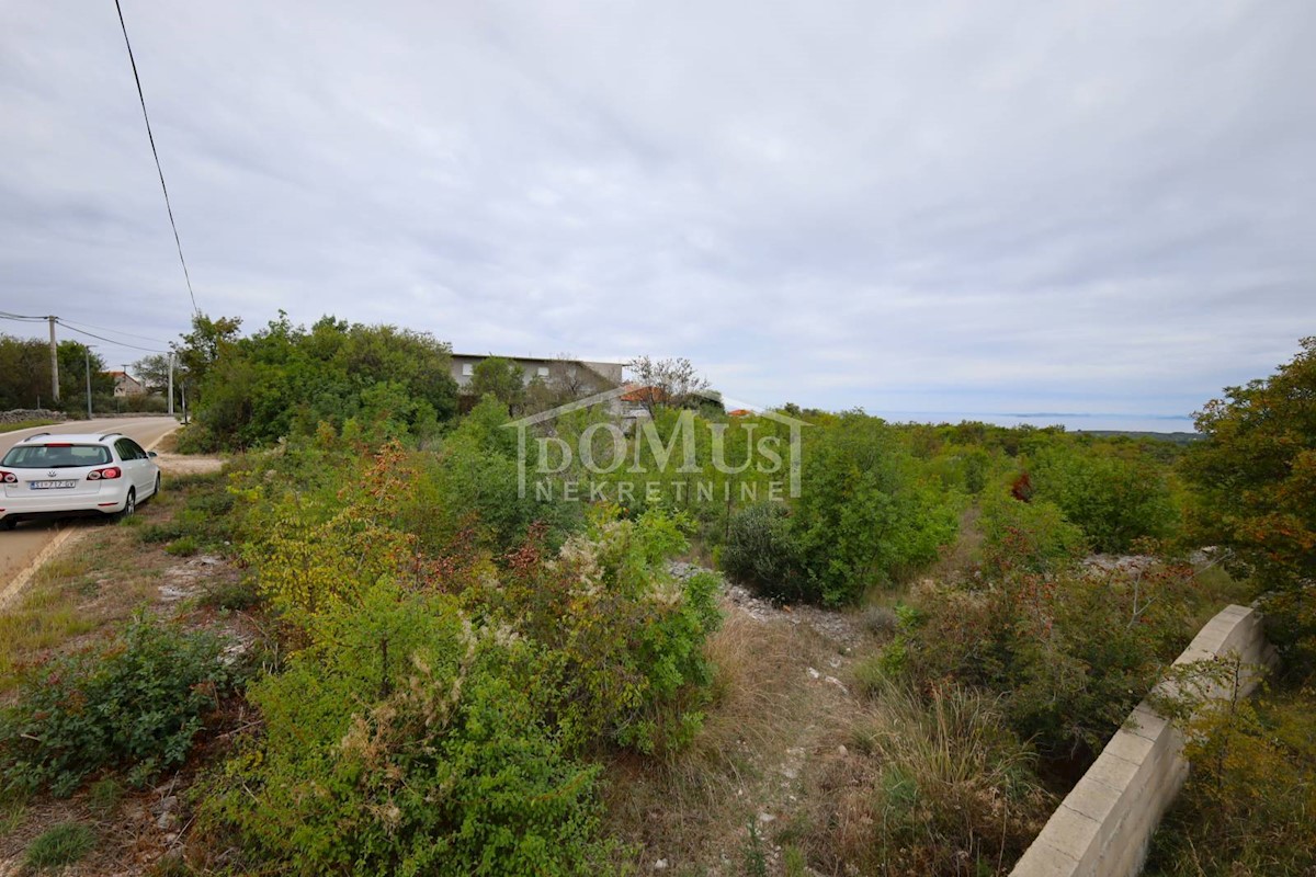 Land For sale VADALJ