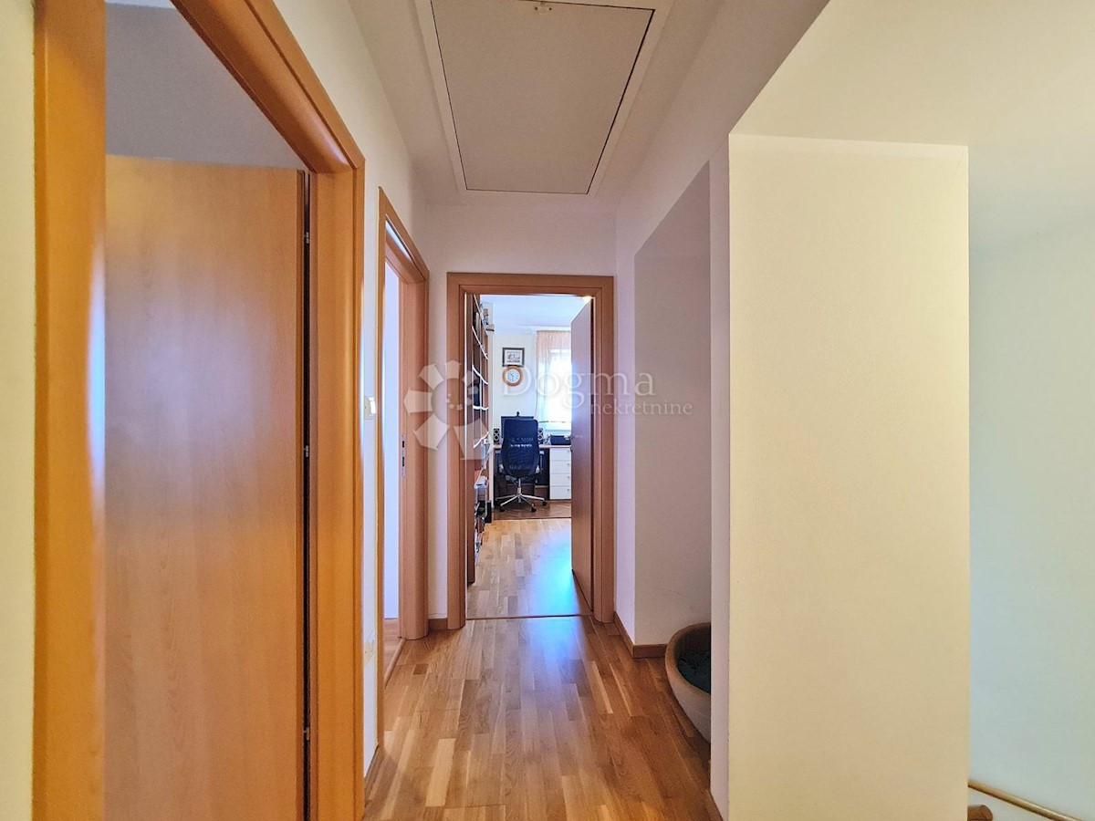 Apartment Zu verkaufen - PRIMORSKO-GORANSKA KOSTRENA