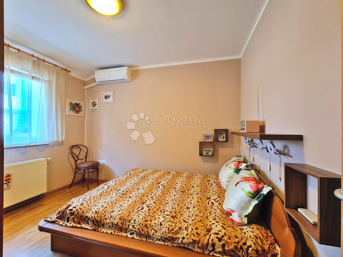 Apartmán Na predaj - PRIMORSKO-GORANSKA KOSTRENA