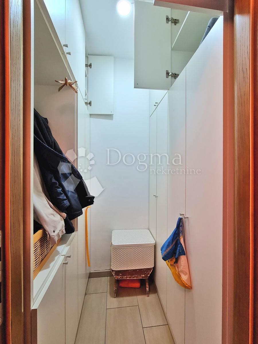 Apartmán Na predaj - PRIMORSKO-GORANSKA KOSTRENA