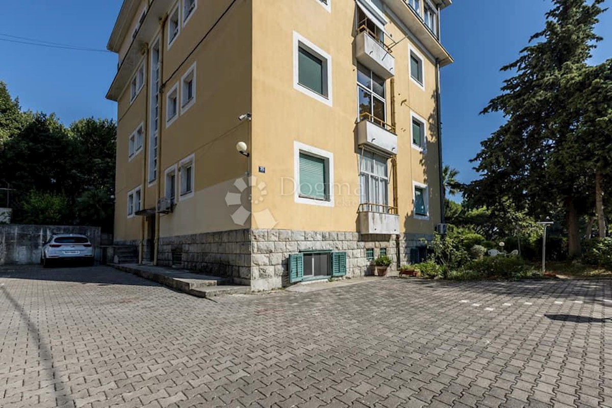 Apartmán Na predaj - SPLITSKO-DALMATINSKA SPLIT