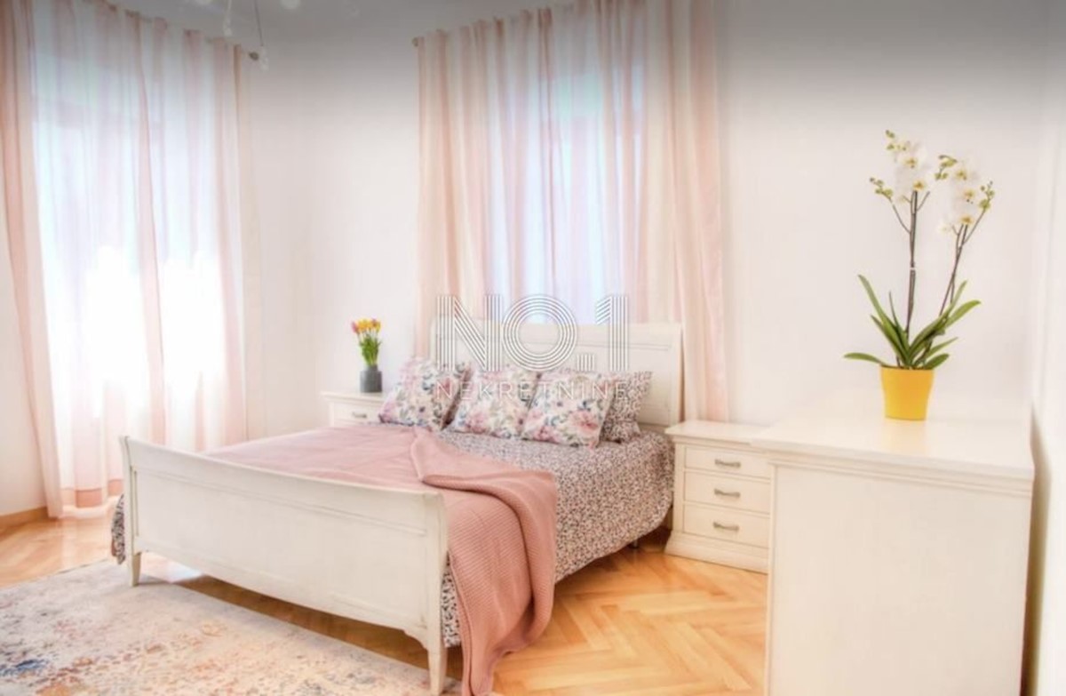 Flat For sale - ISTARSKA PULA