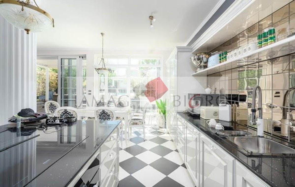 Casa In vendita - ISTARSKA Rovinj