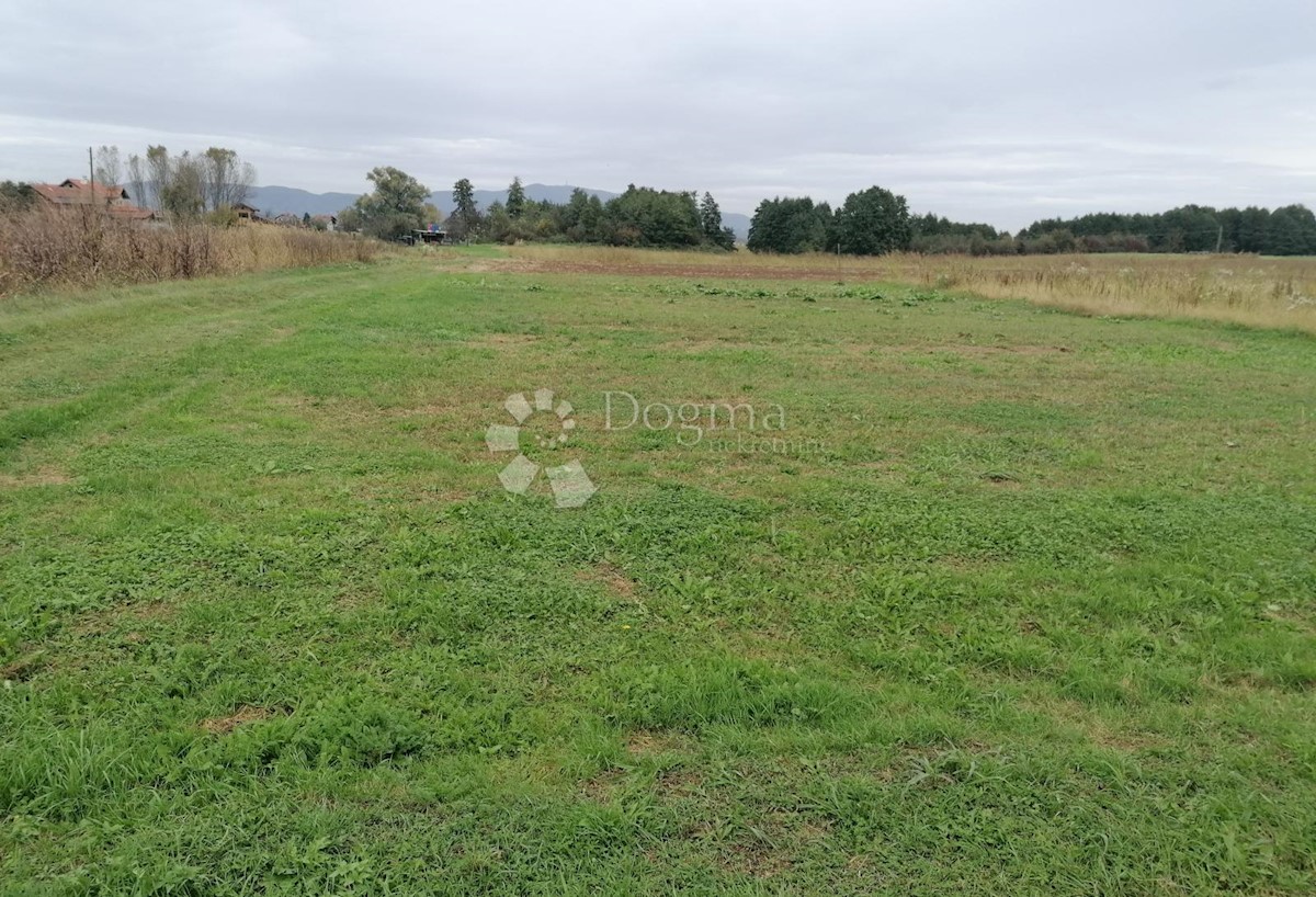 Land For sale - ZAGREBAČKA SAMOBOR