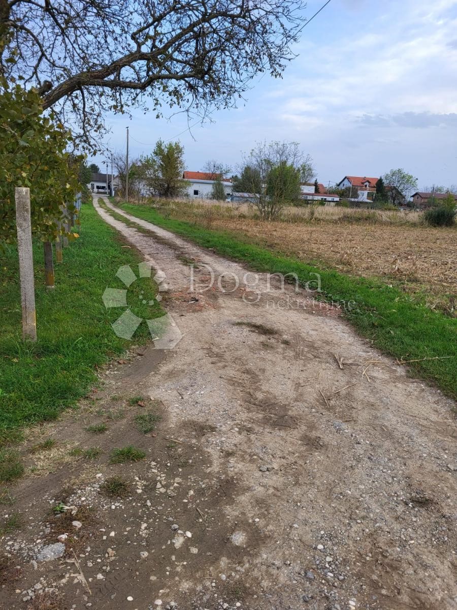 Parcela Naprodaj - GRAD ZAGREB ZAGREB